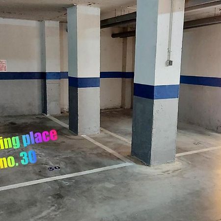 Cozy Apartment Overlooking Estepona'S Marina! المظهر الخارجي الصورة