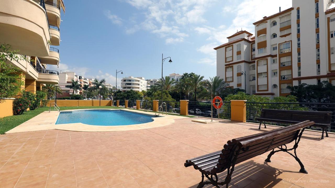Cozy Apartment Overlooking Estepona'S Marina! المظهر الخارجي الصورة