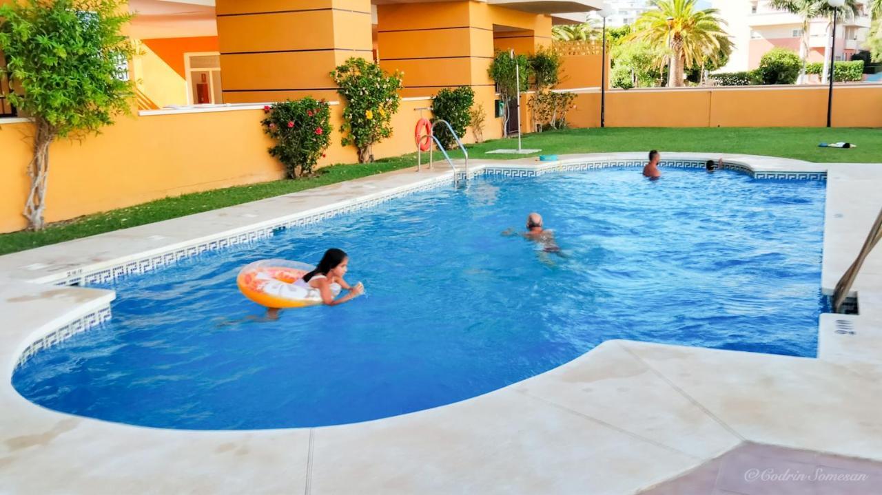 Cozy Apartment Overlooking Estepona'S Marina! المظهر الخارجي الصورة