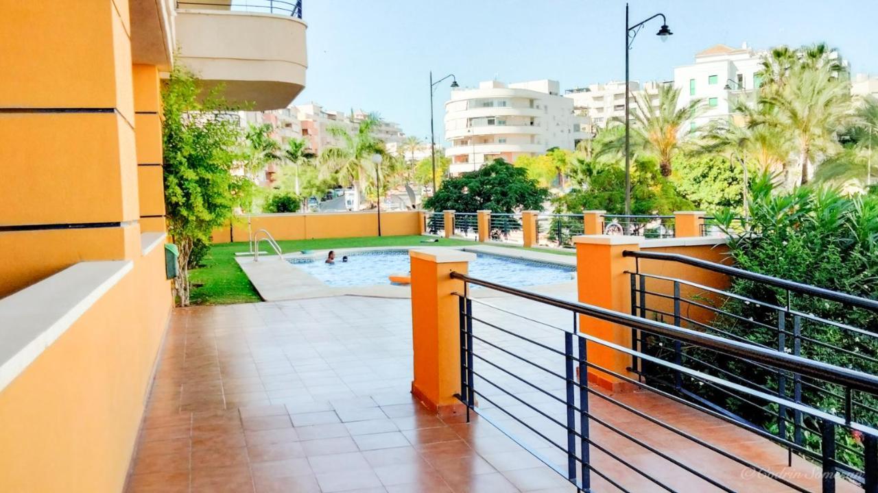 Cozy Apartment Overlooking Estepona'S Marina! المظهر الخارجي الصورة
